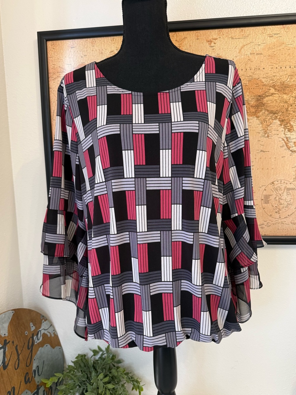 Alfani 3/4 bell sleeve blouse size large
